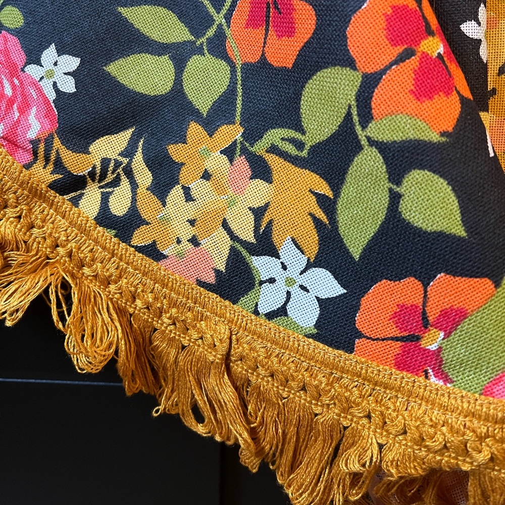 Vintage Deadstock Floral 70s Bedspread w/ Fringe by Cannon Royal Family